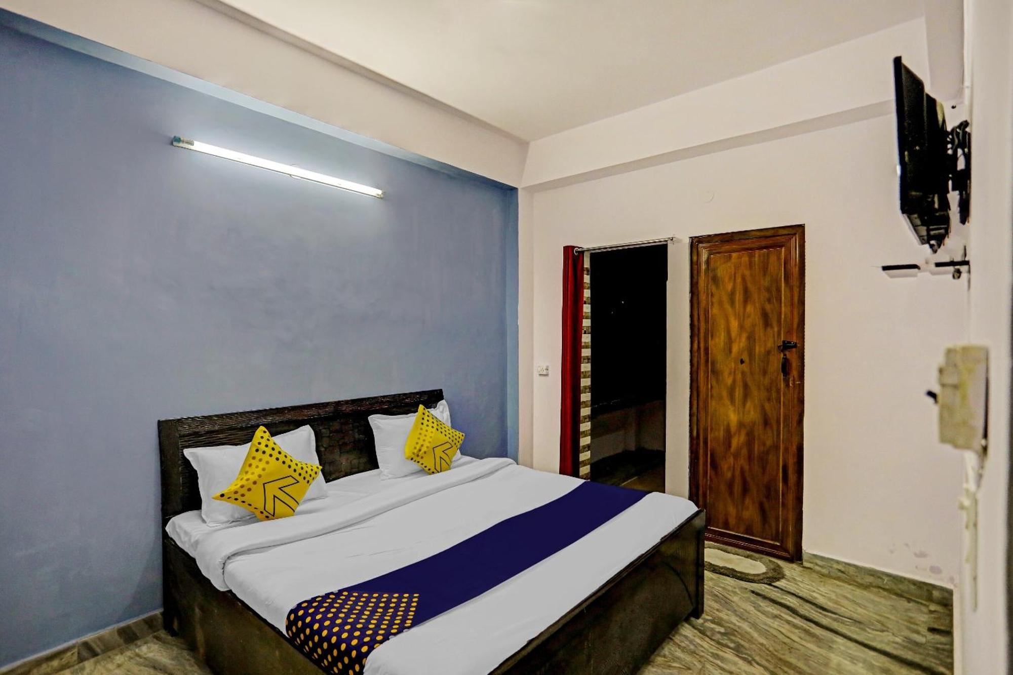 Spot On Raj Hotel Vip Near Worlds Of Wonder Kālkāji Devi Esterno foto